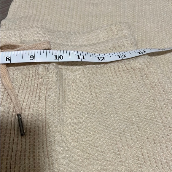 L Space Cozy Knit Beige Joggers - Picture 5 of 6
